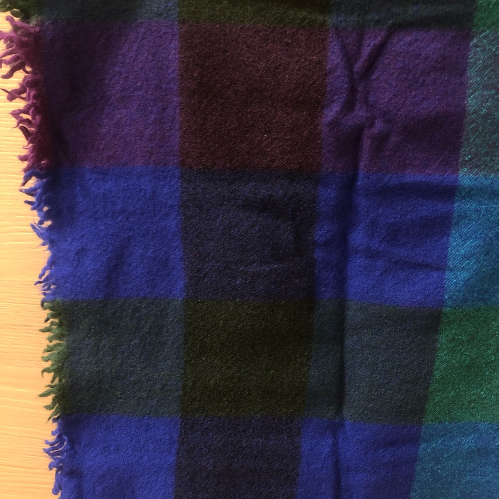 Multicolored Scarf - Picture 6 of 6